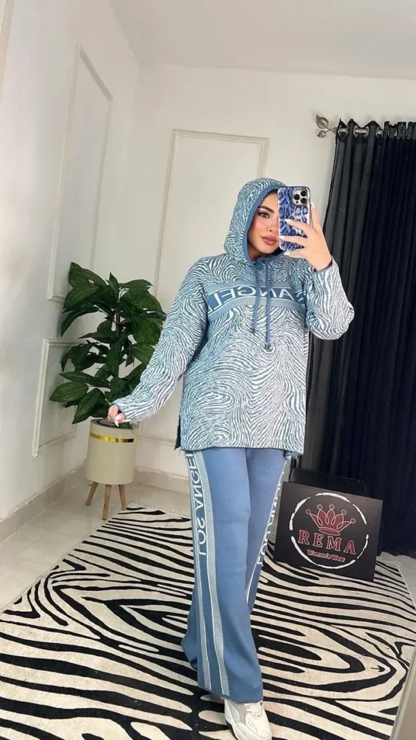 سوت عجينه مطعم ابيض