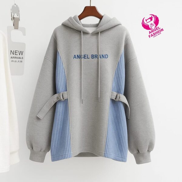 سويت شيرت نصين مقلم  🌿