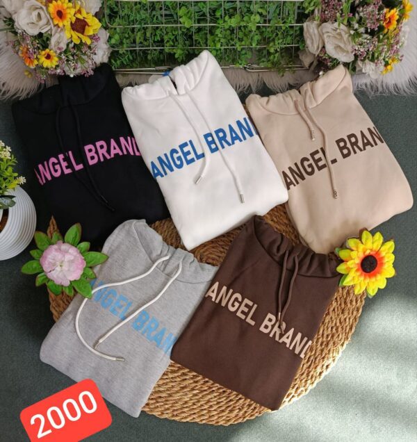 سويت شيرت نصين مقلم  🌿